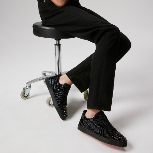 Shoes - Louis Junior Spikes - Christian Louboutin_2