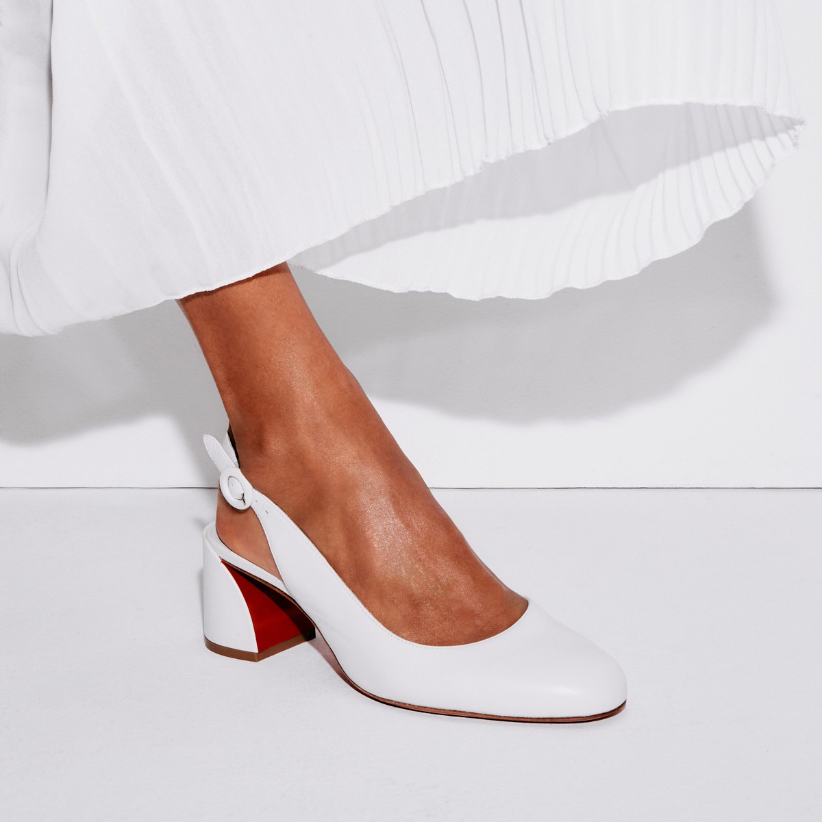 White slingbacks 2025