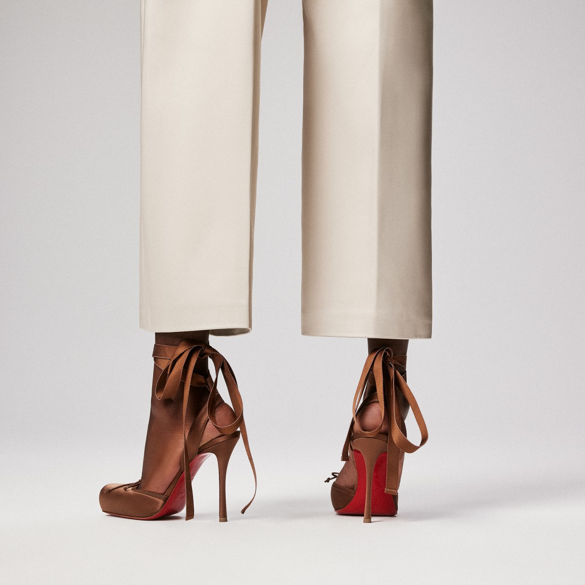鞋履 -  - Christian Louboutin