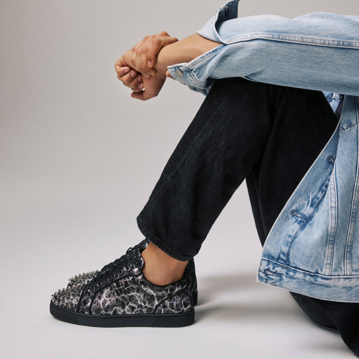 Louis Junior Spikes Orlato Black Storm printed calf leather and spikes Men Shoes Christian Louboutin