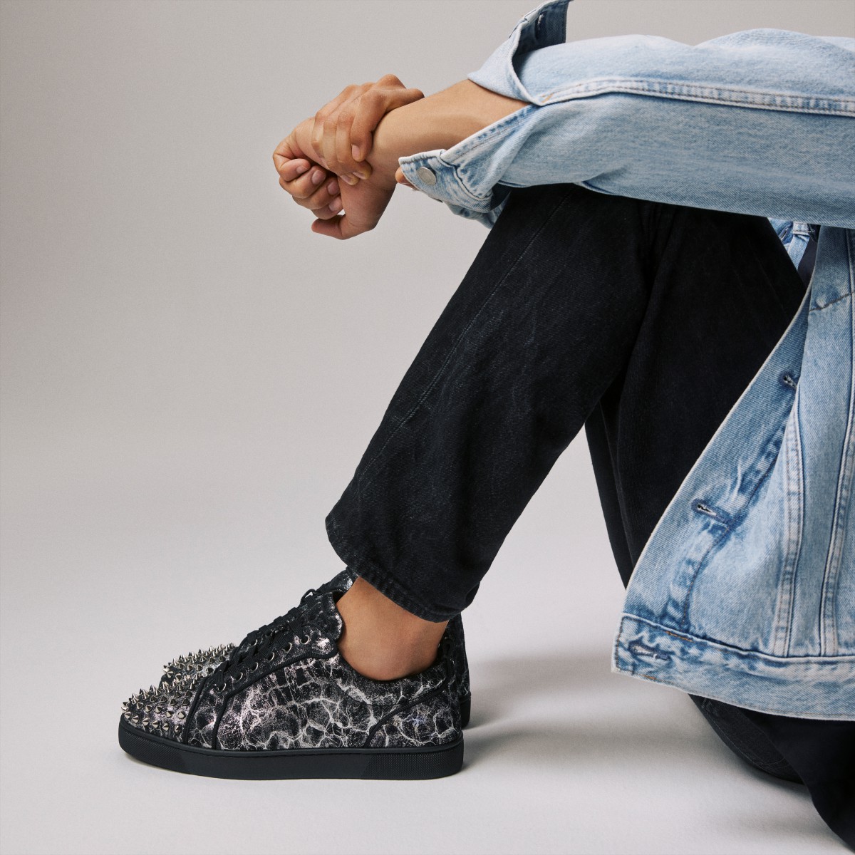 鞋履 - Louis Junior Spikes Orlato - Christian Louboutin