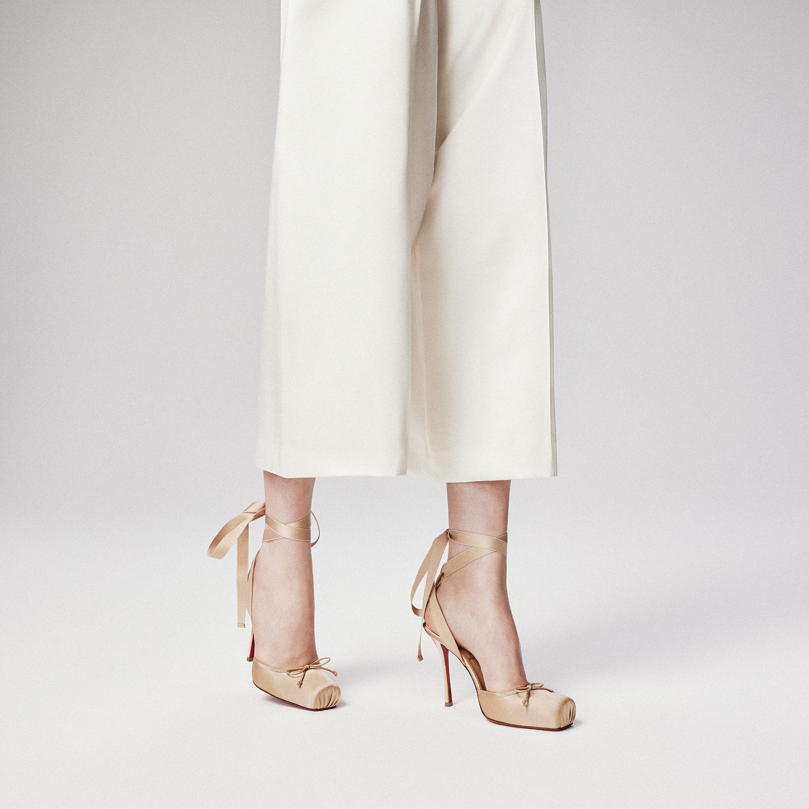 鞋履 - - Christian Louboutin