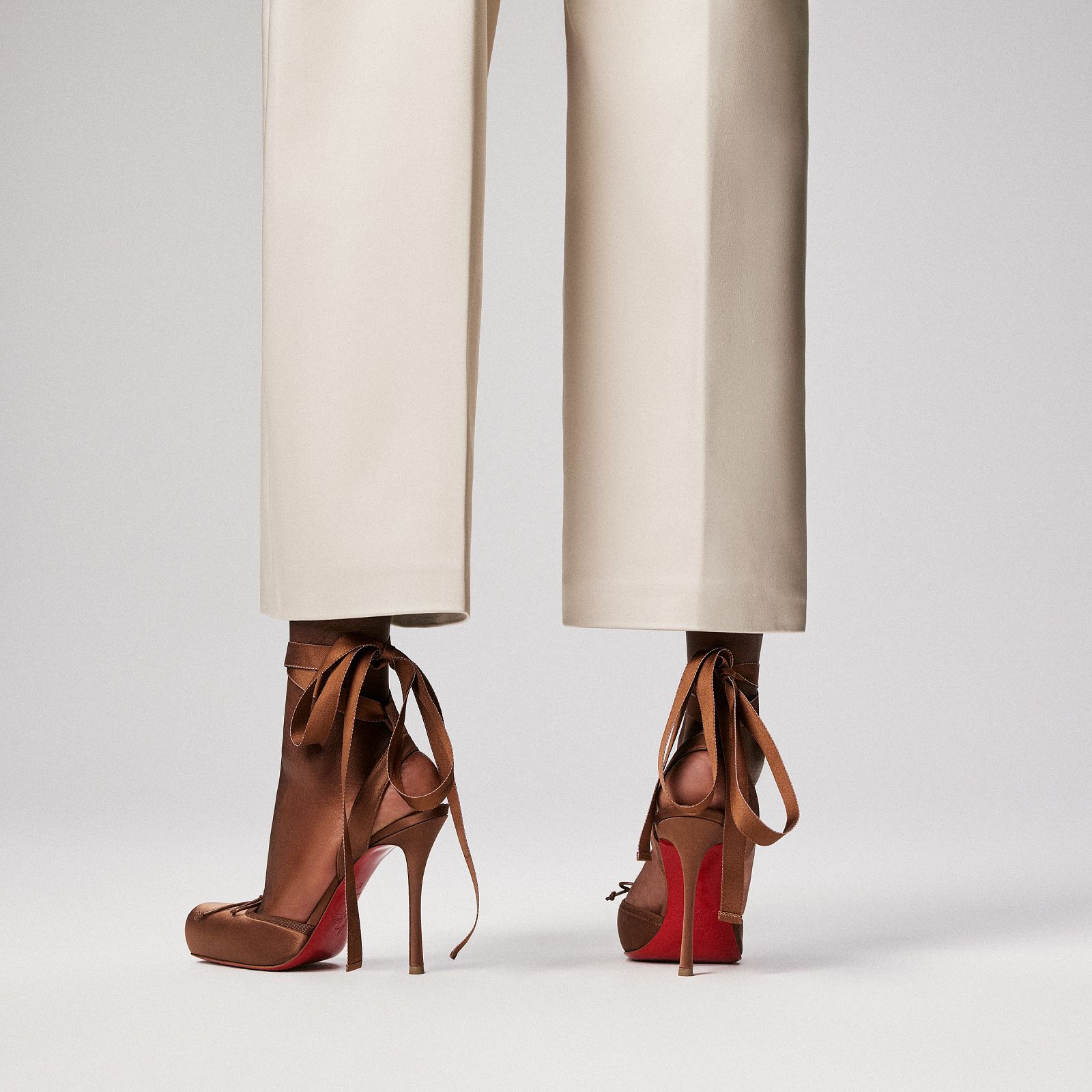 鞋履 - - Christian Louboutin