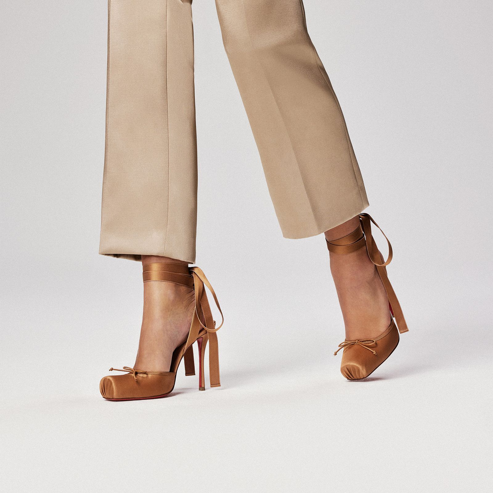 鞋履 - - Christian Louboutin